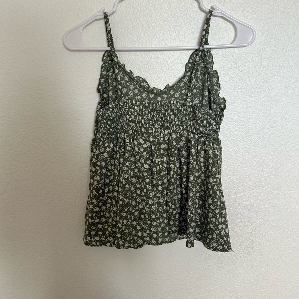 SHEIN Green Floral Camisole Top - Picture 6 of 7